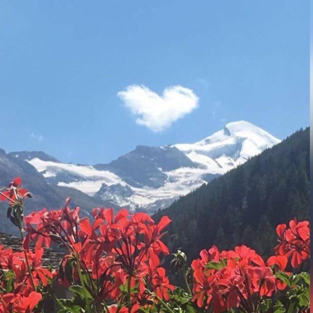 Appartamento Casa Stella Saas-Grund Esterno foto